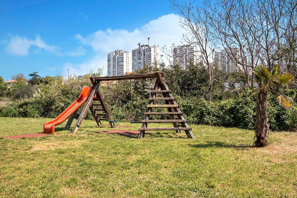 Apartment Lungomare 普拉 外观 照片